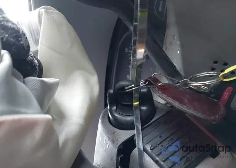 2002 Buick Century Custom из США, поврежденный, VIN 2G4WS52J721167353